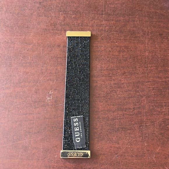 Many on hand as party favors idea, NWT Guess/Marciano Bracelet - Picture 1 of 6